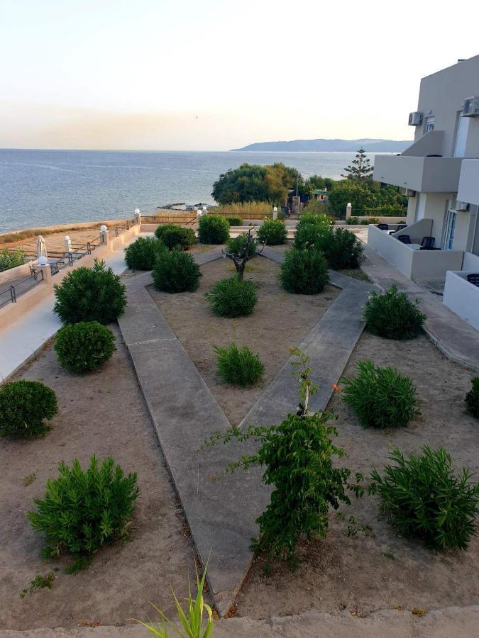 Platsa Apartments Megás Limniónas Exteriör bild